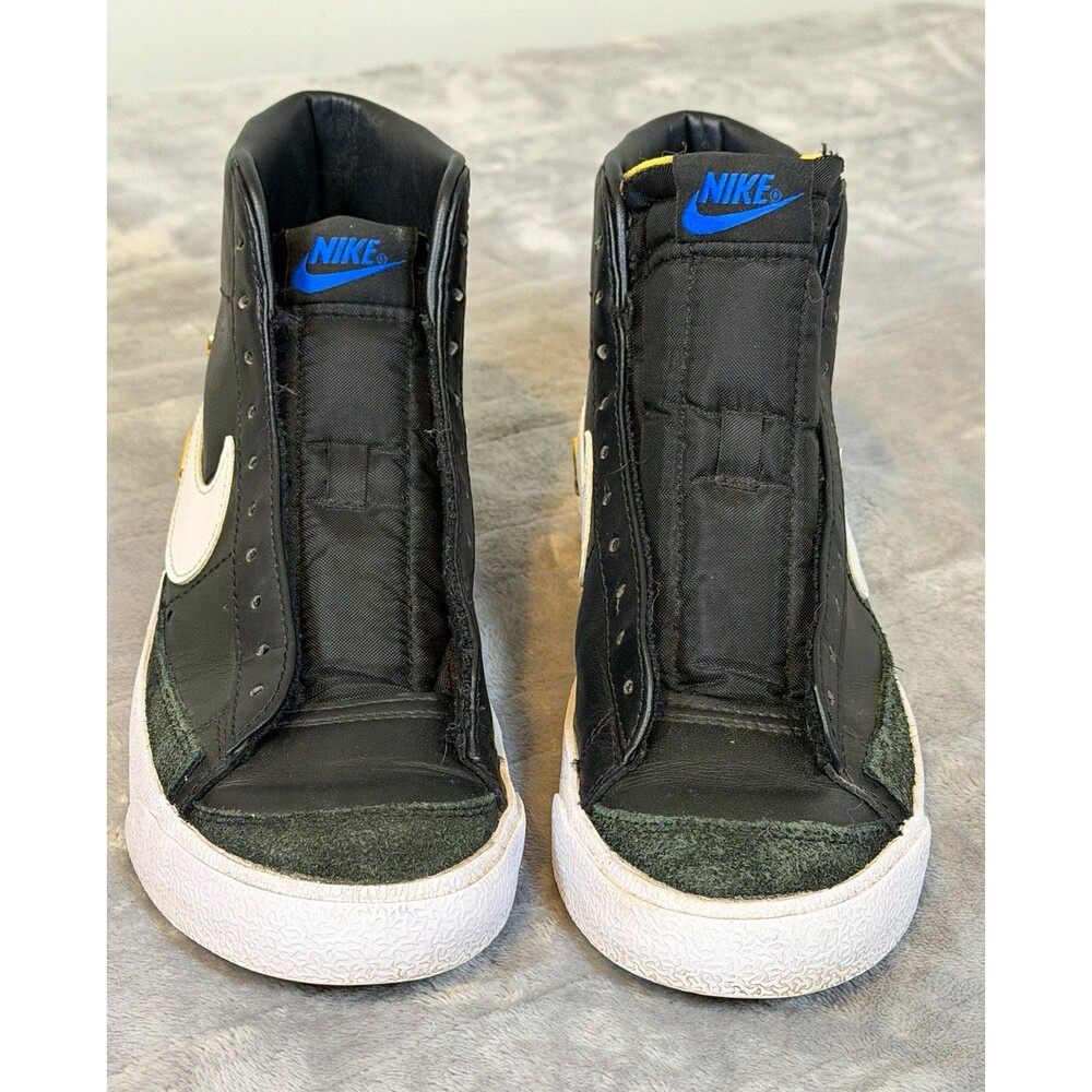 Nike Blazer '77 SE Mid Sisterhood Suede Black/White Sneaker CZ4627-001 No Laces